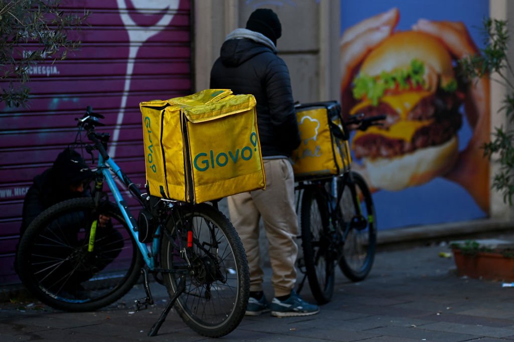 ITALY-ECONOMY-FOOD-DELIVERY
