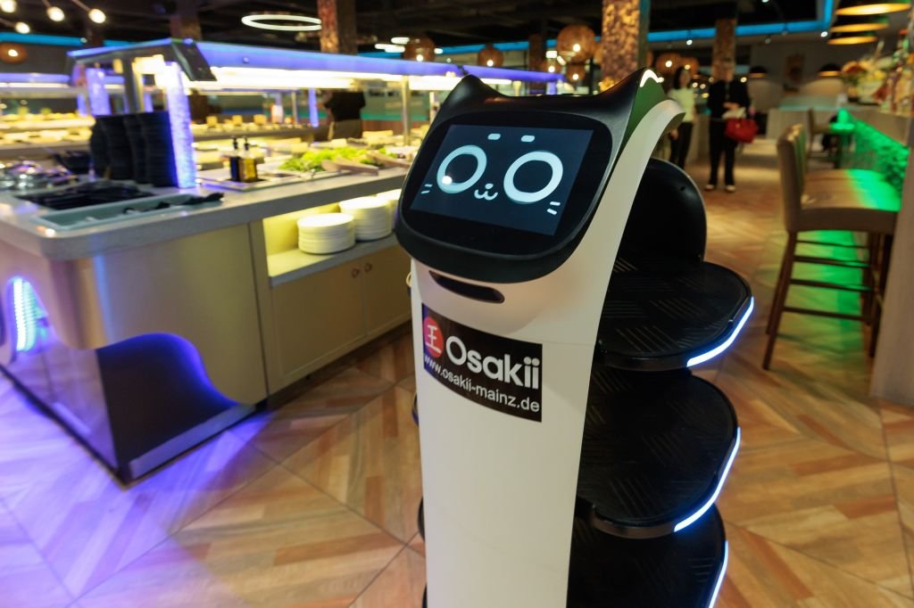 Robots in the catering industry
