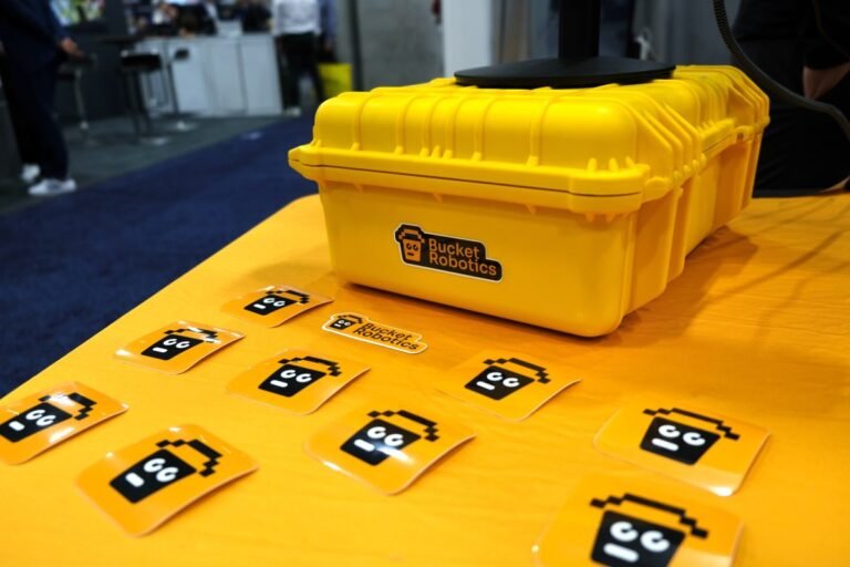 bucket-robotics-1