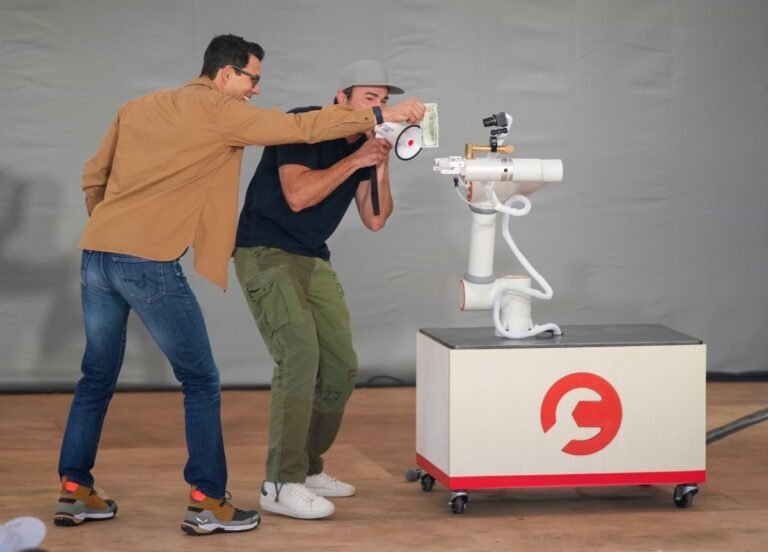 rj-scaringe-robots-getty