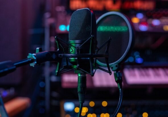 Microphone
